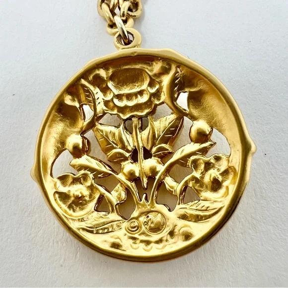 Swarovski Blue Bird Enameled Gold Plated Necklace Rhinestone Whimsical Classic